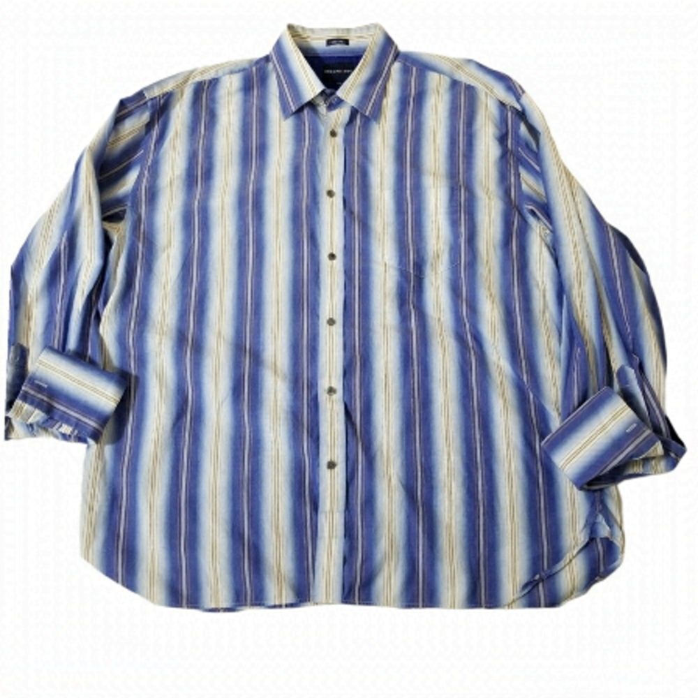 𝅺skoops NYC Man's cotton striped shirt